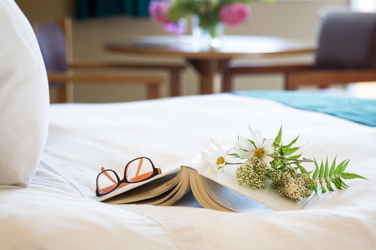 The Lodge At Arrow Lakes Nakusp Ngoại thất bức ảnh